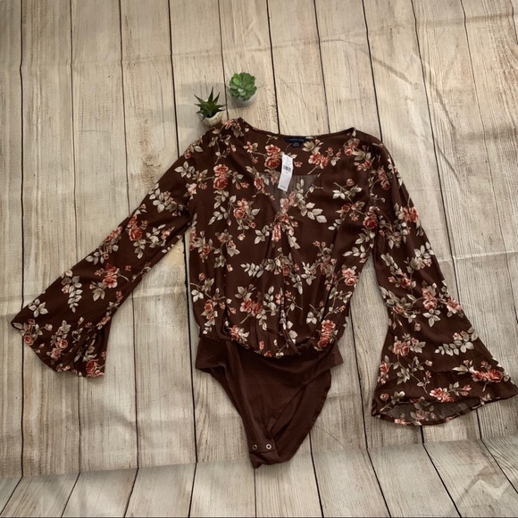 American Eagle Outfitters Tops - NWT American Eagle Outfitters floral body suit